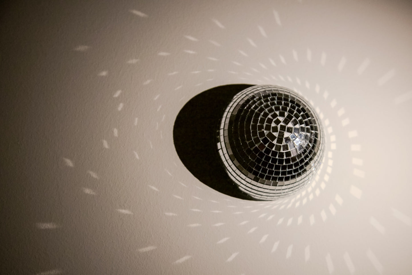selbstklebende Wanddiscokugeln